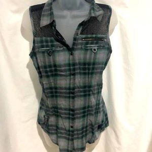 Harley Davidson Button down no sleeve shirt.